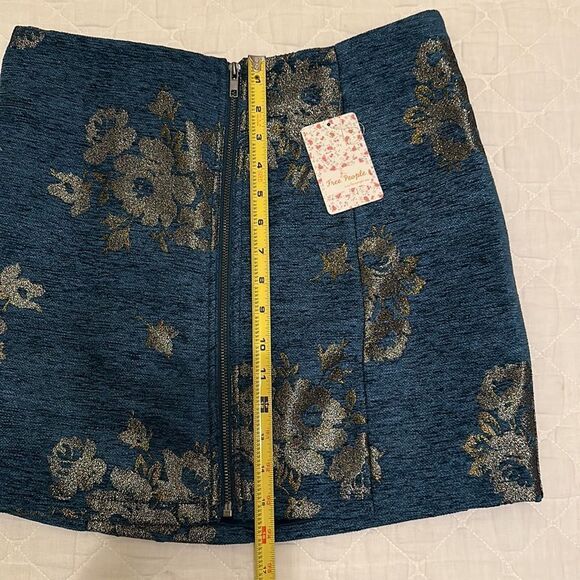 NWT Free People Blue & Silver mini skirt, size 6 - Picture 12 of 12